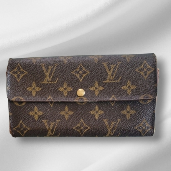 Louis Vuitton Classic Brown Monogram Wallet Includes Metal Strap - Picture 1 of 16